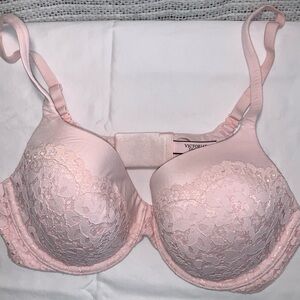 Victoria’s Secret bra